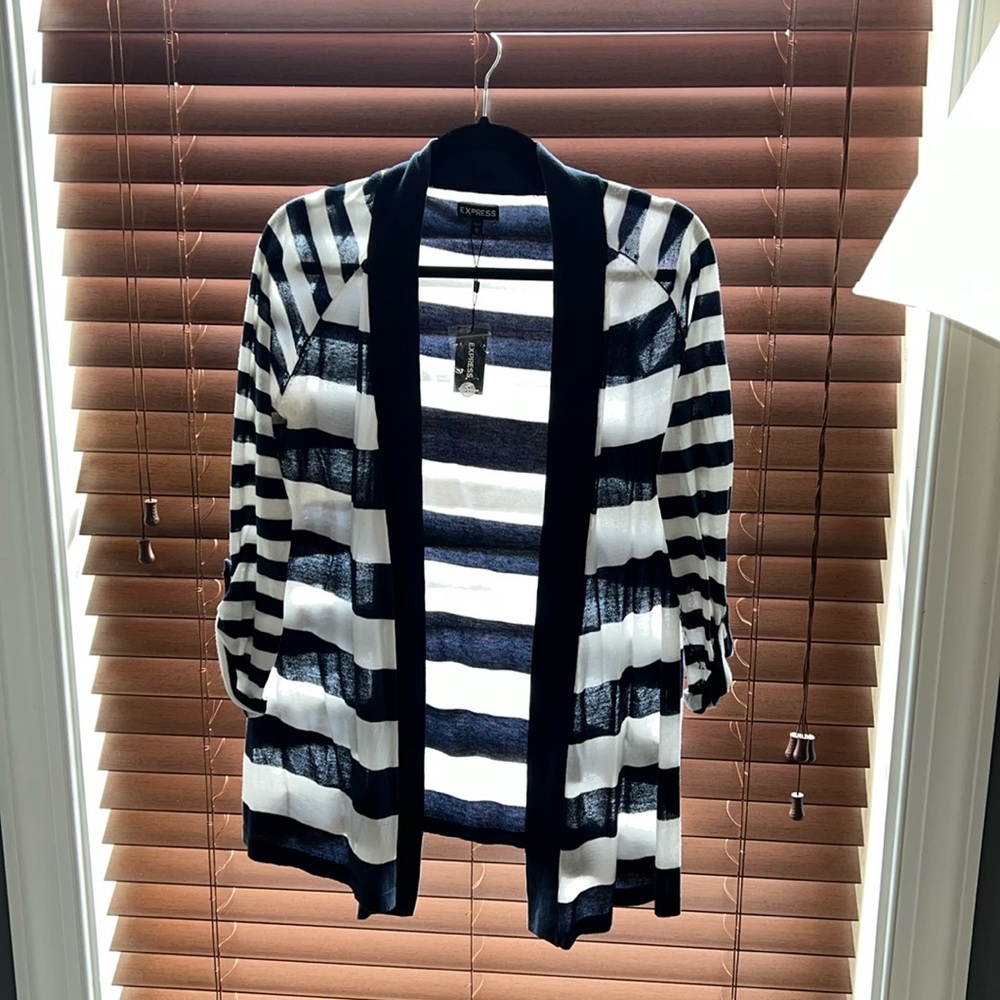 Express Sweater (no buttons)